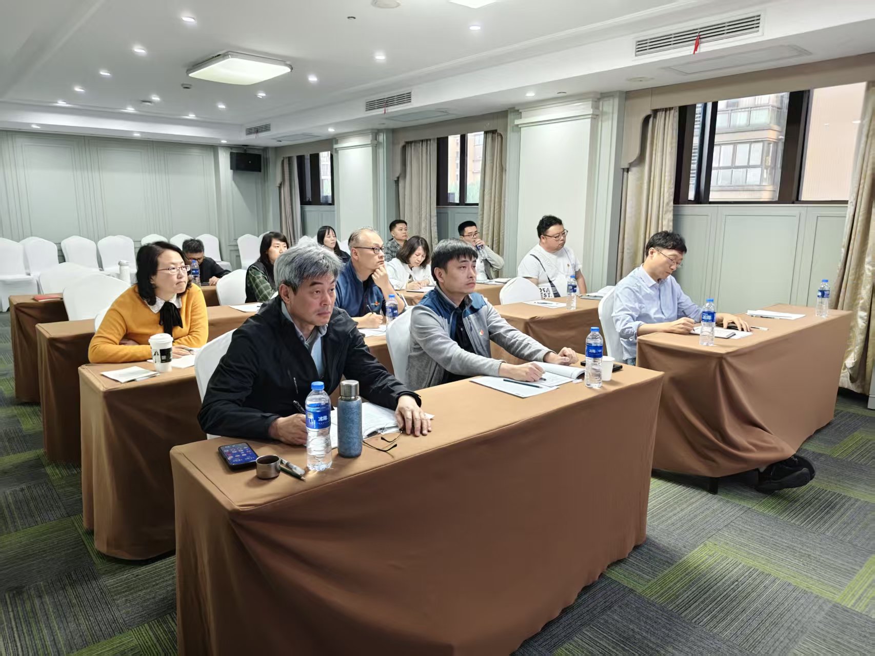ebdc21c7ddc550d8706606d48ce57964.jpg